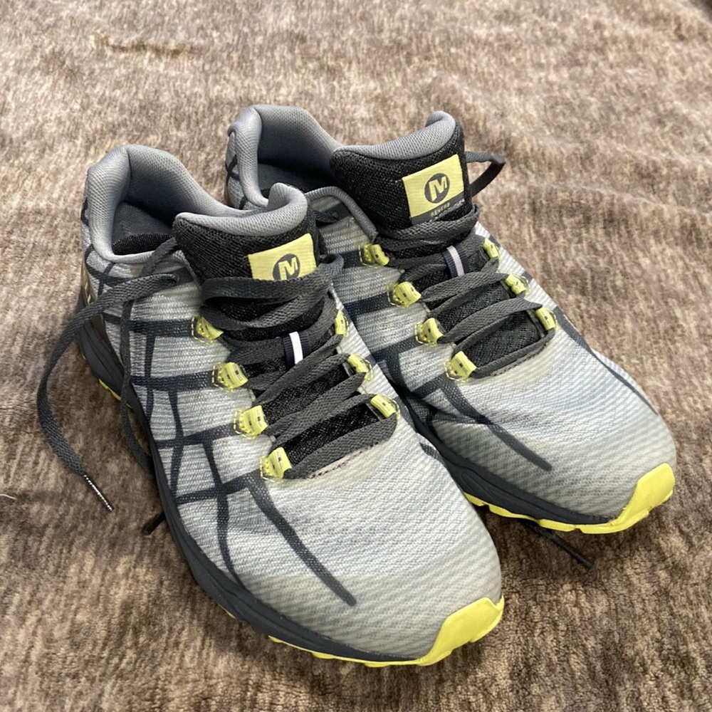 sale HP❤️EUC Merrell Woman 9. REVERB Athletic Shoes.Gray,bright yellow.
